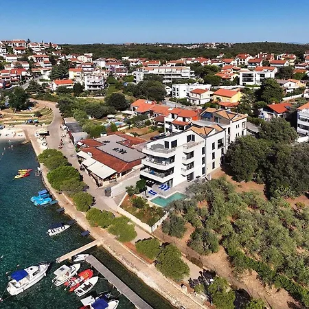 Sea Pjescana Uvala