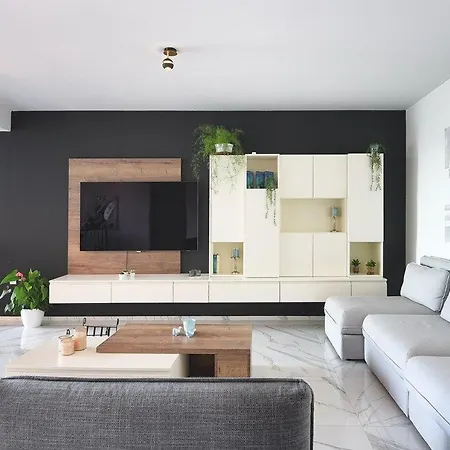 Sea Apartment